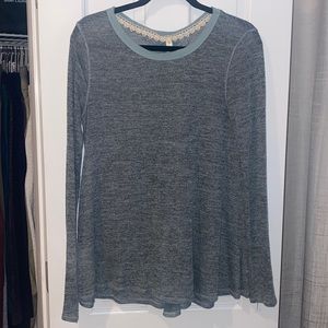 Lightweight sweater with lace in back detail
